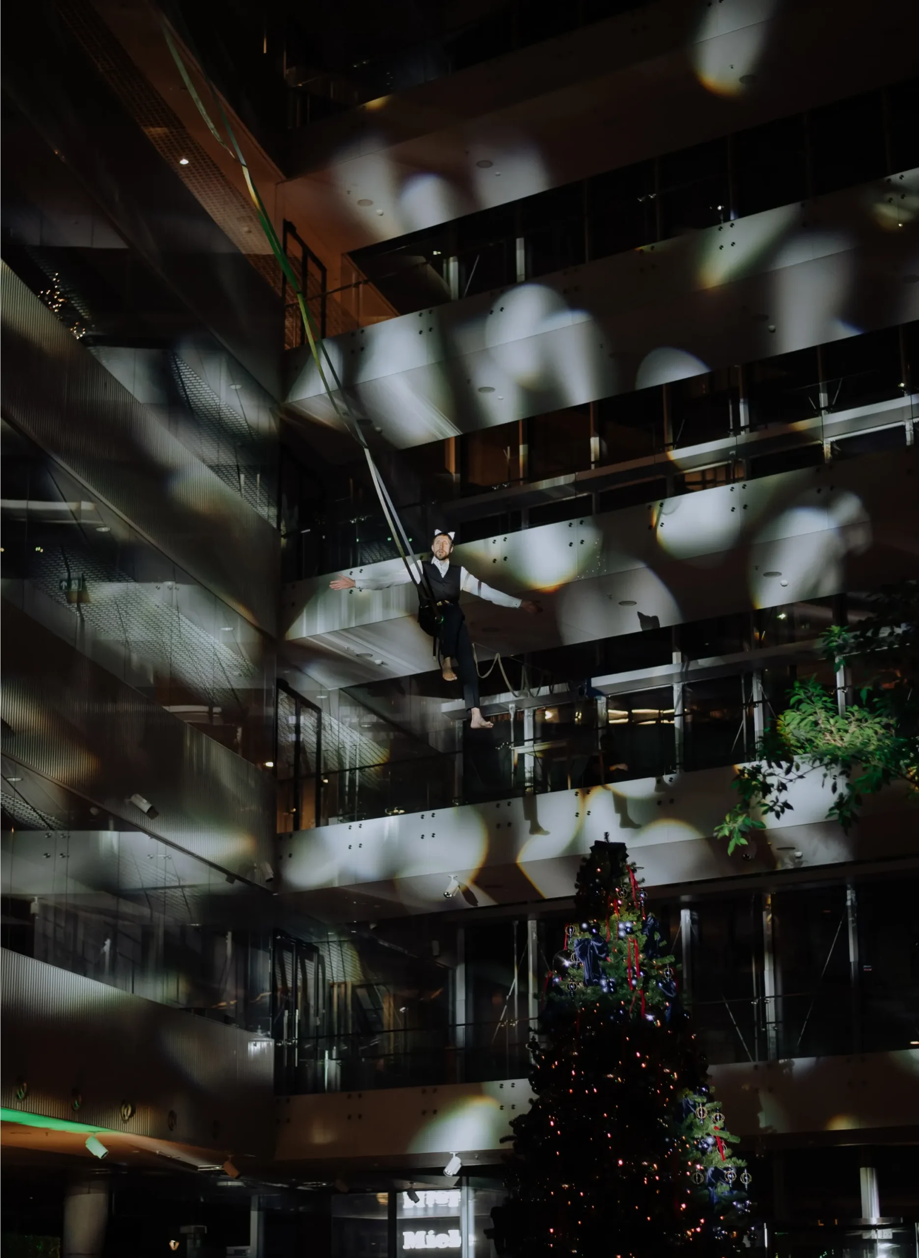 Frame 111259_1_11zon